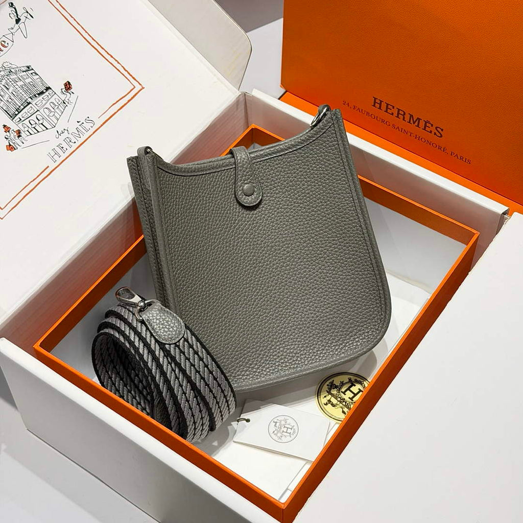 Hermes Mini Evelyne 16 Bag in Taurillon Clemence Leather H069453