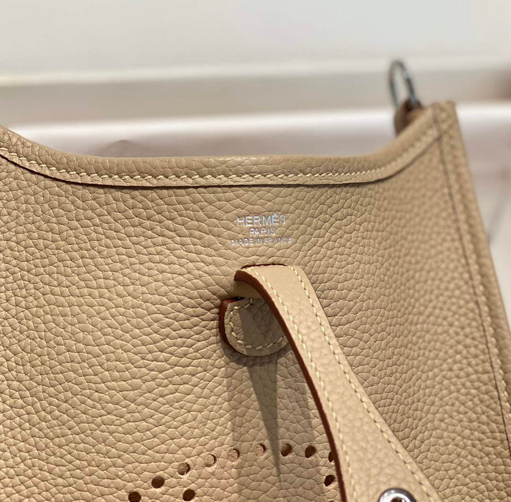 Hermes Mini Evelyne 16 Bag in Taurillon Clemence Leather H069427