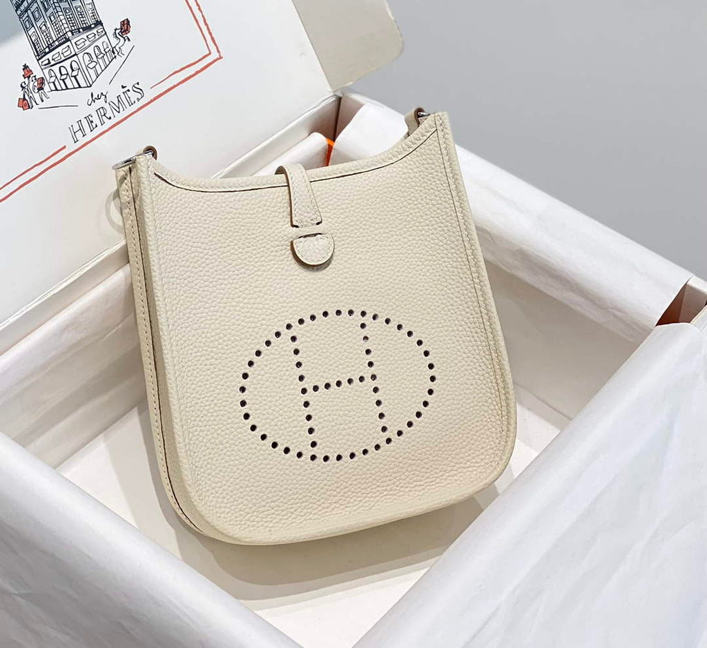 Hermes Mini Evelyne 16 Bag in Taurillon Clemence Leather H069428