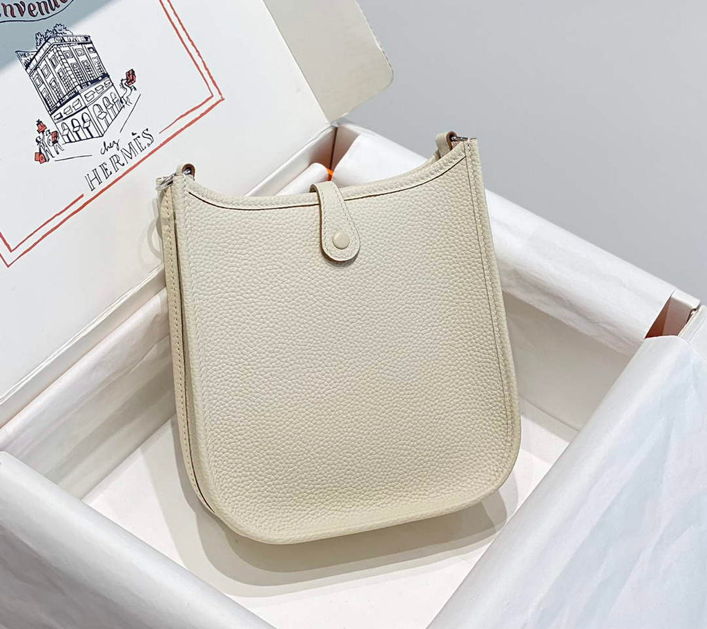 Hermes Mini Evelyne 16 Bag in Taurillon Clemence Leather H069428