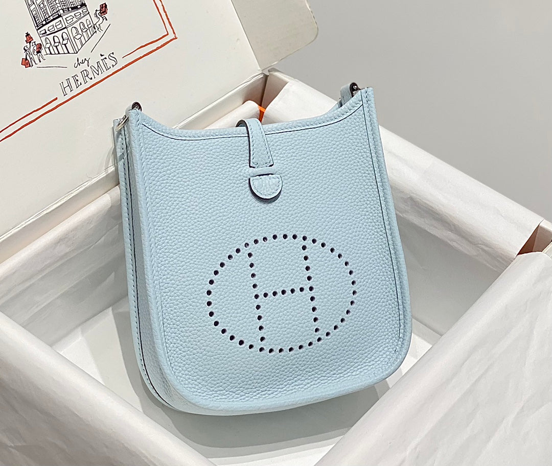 Hermes Mini Evelyne 16 Bag in Taurillon Clemence Leather H069430