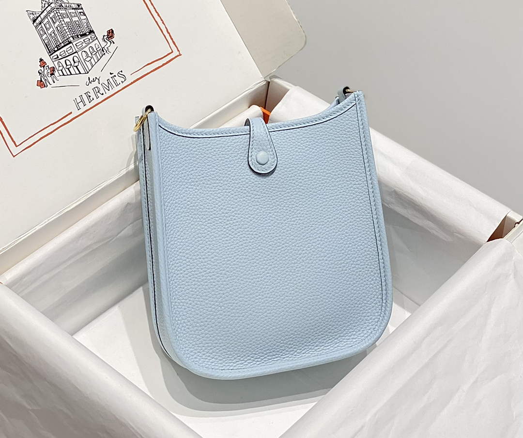 Hermes Mini Evelyne 16 Bag in Taurillon Clemence Leather H069431