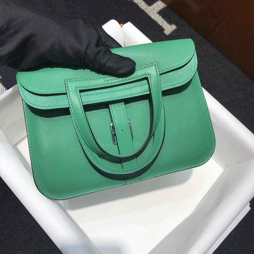 Hermes Mini Halzan 22 Bag Green Swift Leather H082133