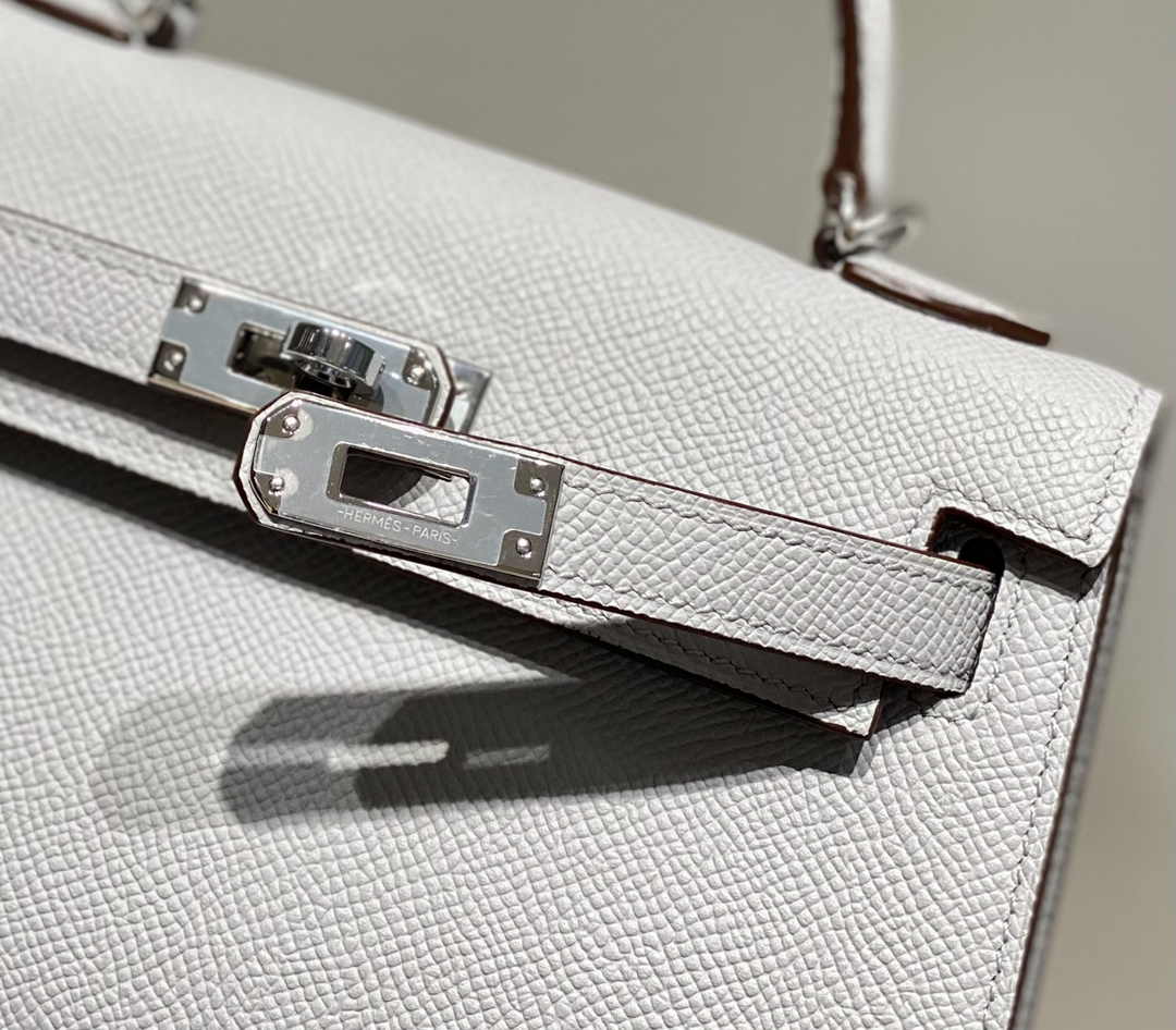 Hermes Mini Kelly II Bag 19 Light Gray Epsom Gold Hardware H86102