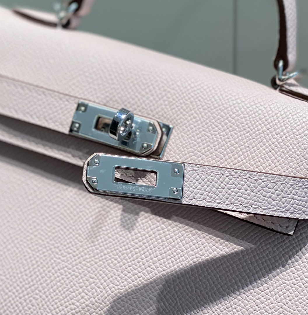 Hermes Mini Kelly II Bag 19 Light Pink Epsom Gold Hardware H86103
