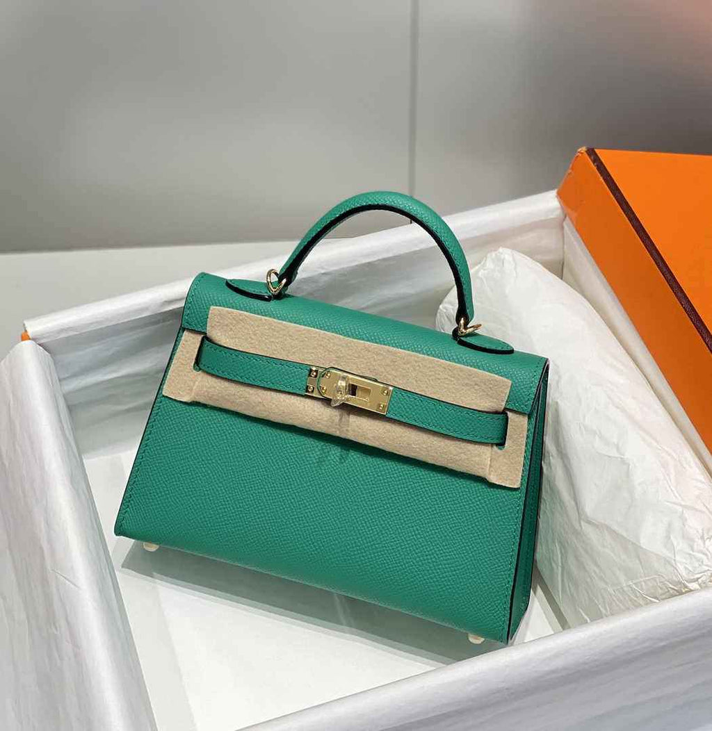 Hermes Mini Kelly II Bag 19 Green Epsom Gold Hardware H86100