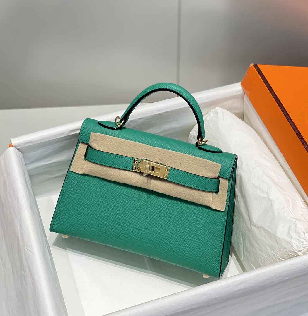 Hermes Mini Kelly II Bag 19 Green Epsom Gold Hardware H86100