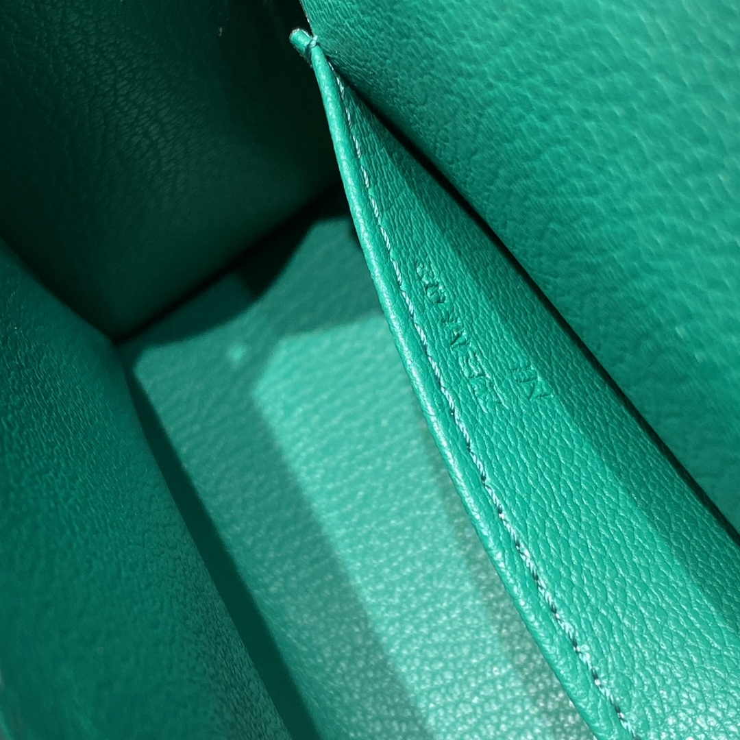 Hermes Mini Kelly II Bag 19 Green Epsom Gold Hardware H86100