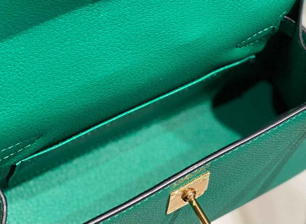 Hermes Mini Kelly II Bag 19 Green Epsom Gold Hardware H86100