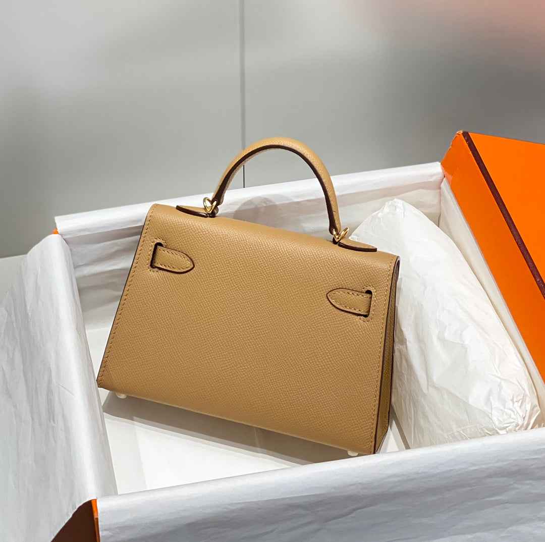 Hermes Mini Kelly II Bag 19 Tan Epsom Gold Hardware H86104