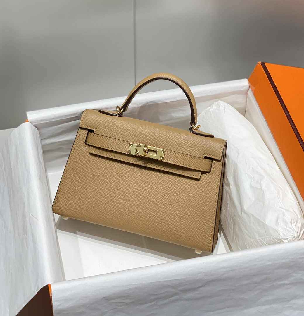 Hermes Mini Kelly II Bag 19 Tan Epsom Gold Hardware H86104