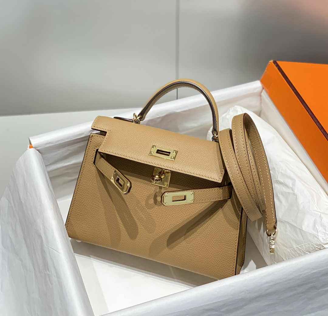 Hermes Mini Kelly II Bag 19 Tan Epsom Gold Hardware H86104