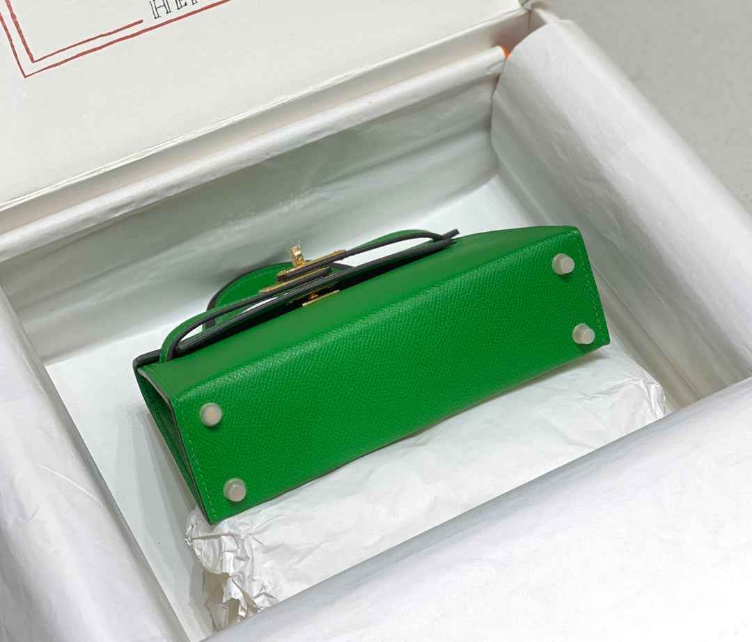 Hermes Mini Kelly II Bag 19 Gold Hardware with Epsom Green