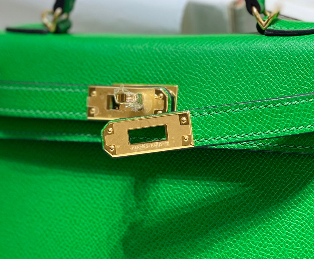 Hermes Mini Kelly II Bag 19 Gold Hardware with Epsom Green