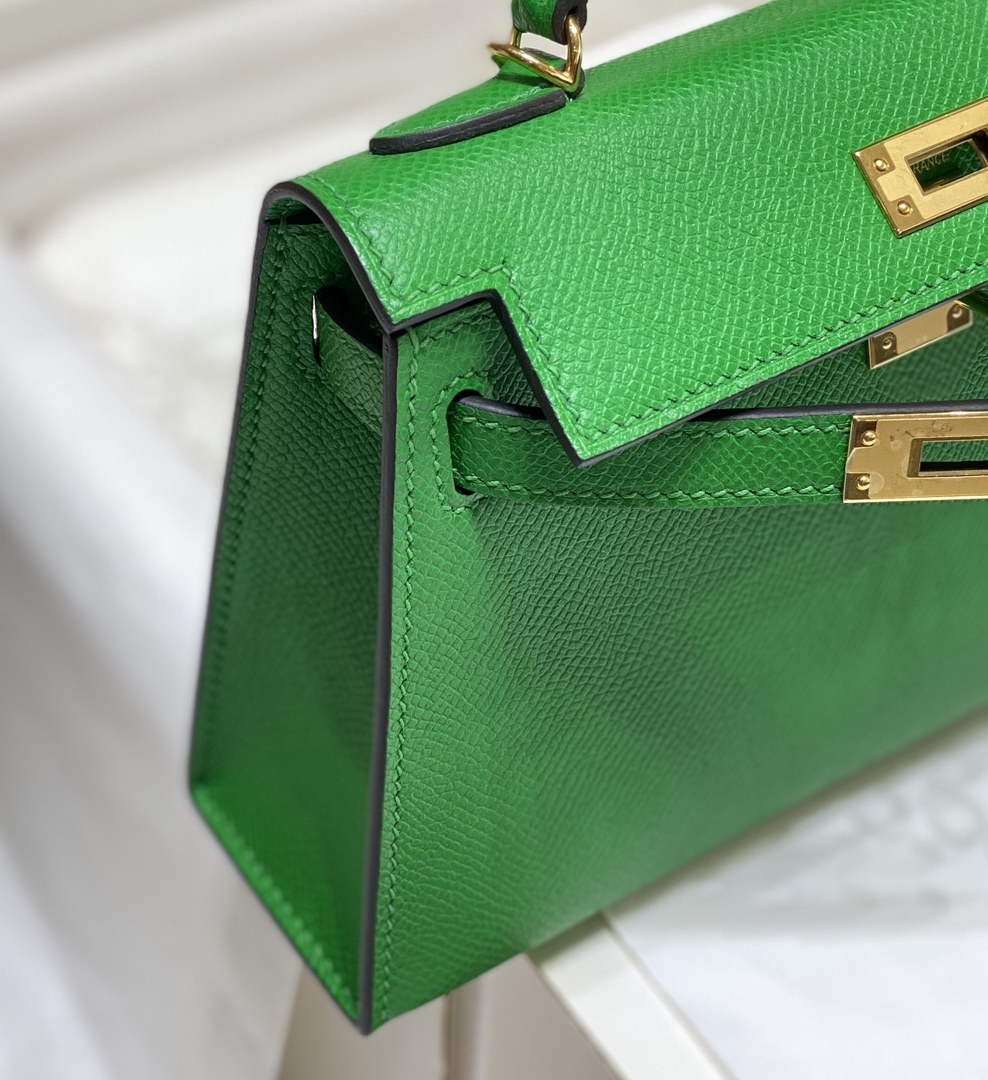 Hermes Mini Kelly II Bag 19 Gold Hardware with Epsom Green