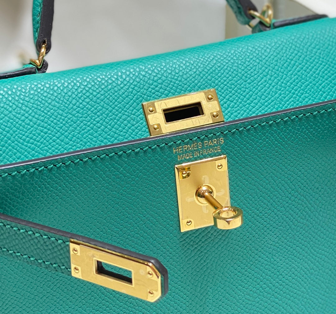 Hermes Mini Kelly II Bag 19 Gold Hardware with Epsom Leather Green