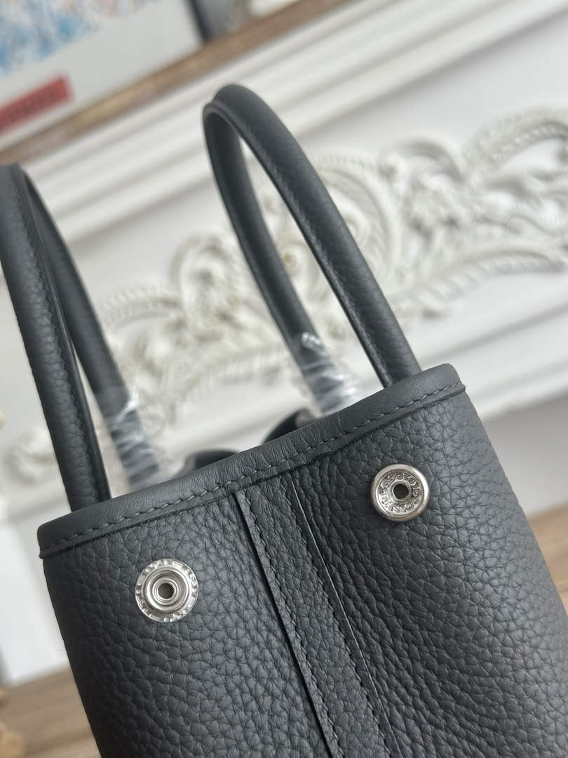 Hermes Mini Neo Garden 23 Bag, H086745 Togo calfskin
