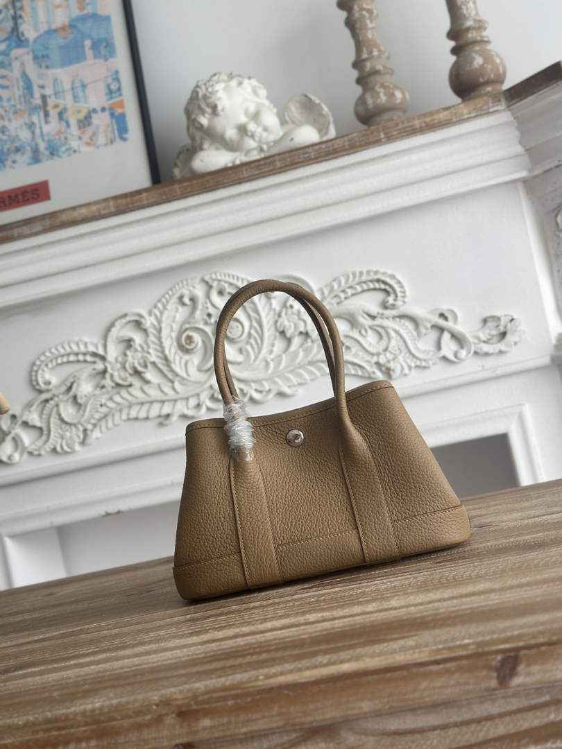 Hermes Mini Neo Garden 23 Bag, H086747 Togo calfskin