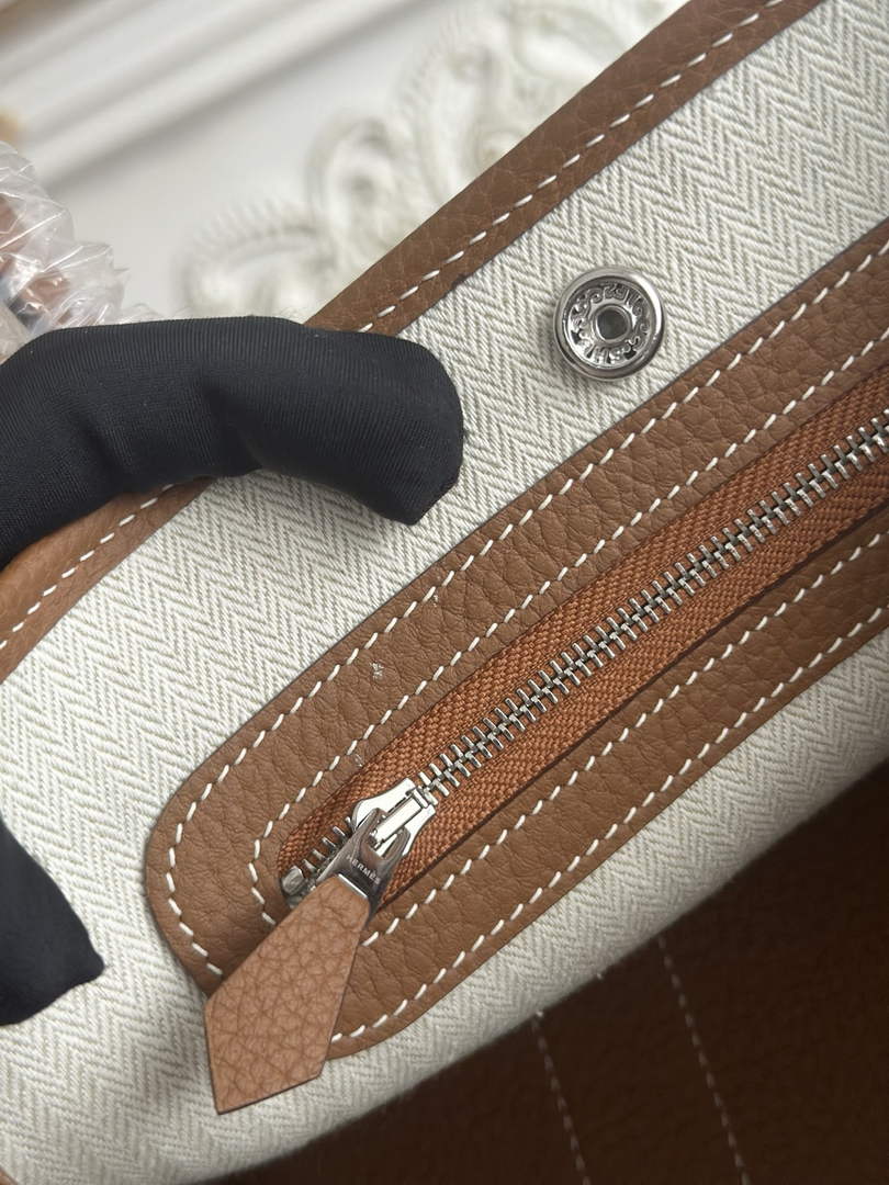 Hermes Mini Neo Garden 23 Bag, H086735 Togo calfskin