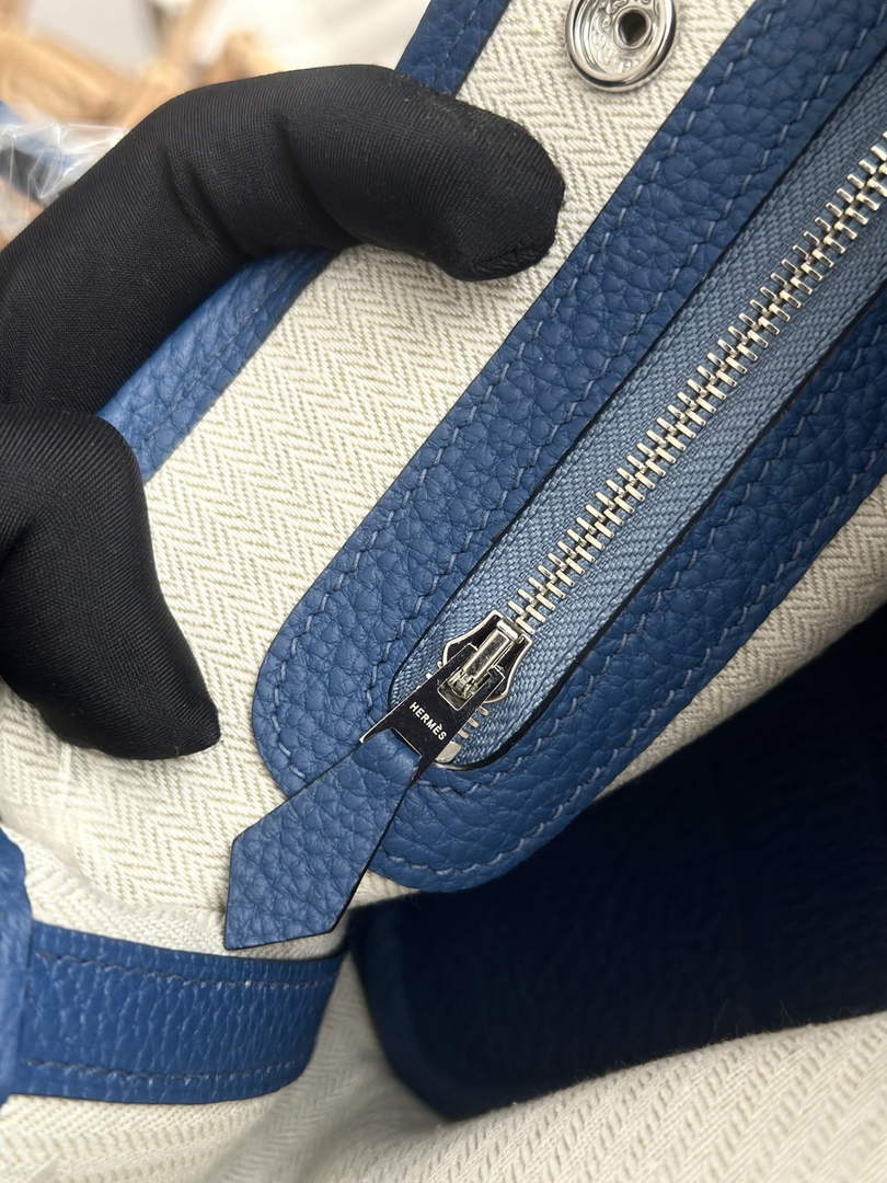 Hermes Mini Neo Garden 23 Bag, H086737 Togo calfskin
