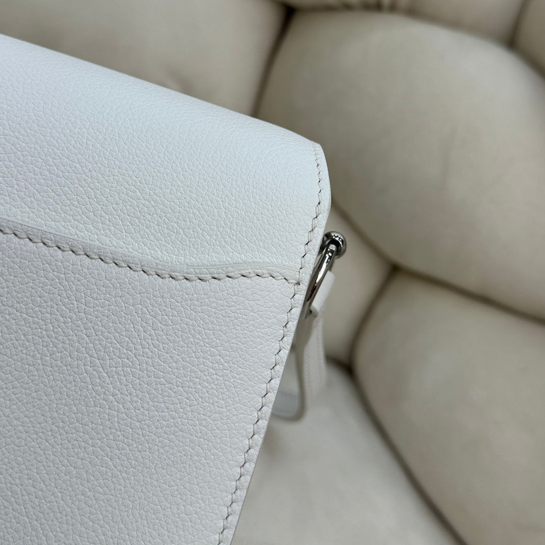 Hermès Mini Roulis Bag White Evercolor Silver Hardware H50309
