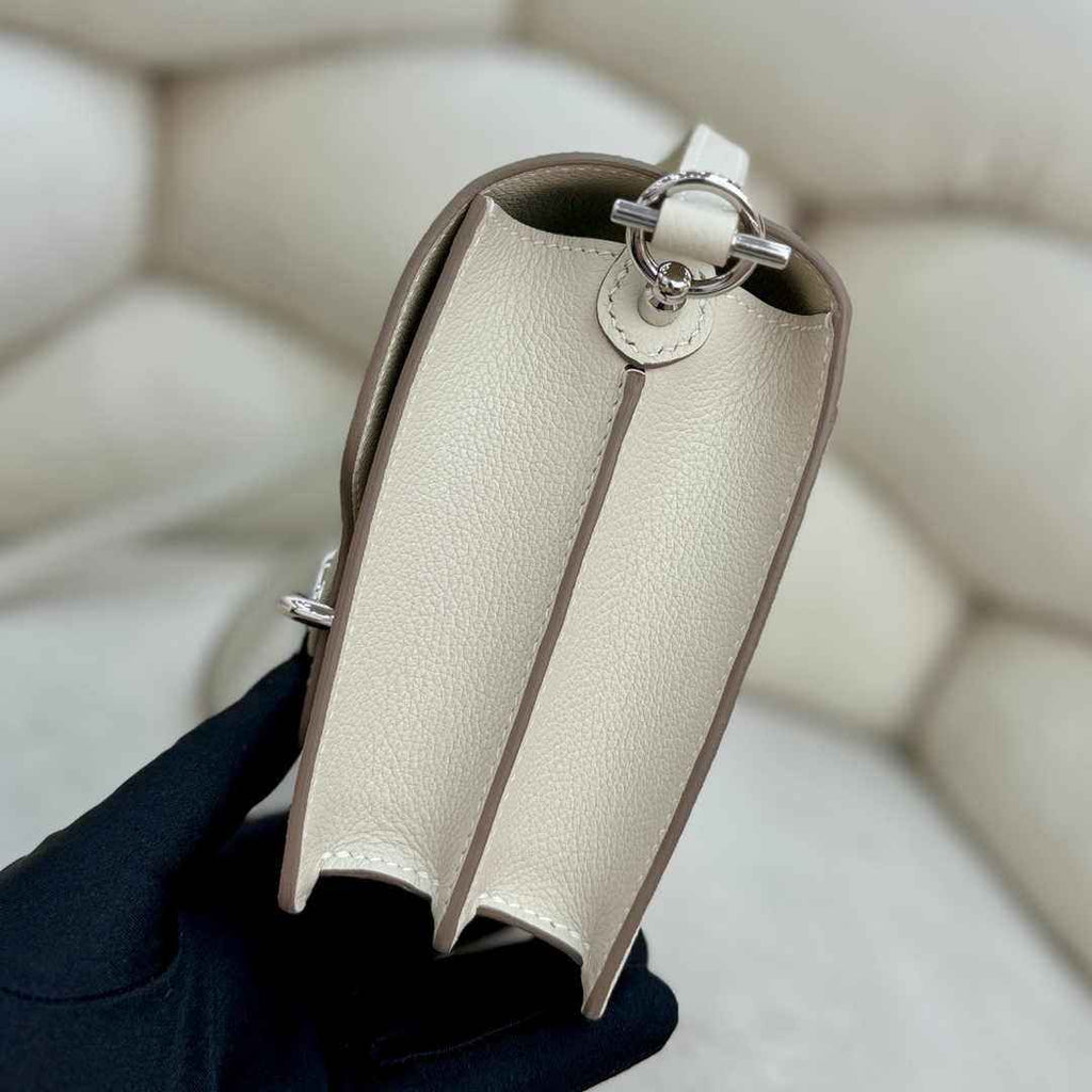 Hermès Mini Roulis Bag Beige Evercolor Silver Hardware H50307