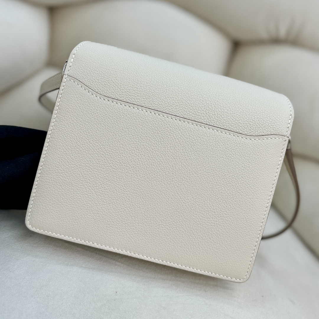 Hermès Mini Roulis Bag Beige Evercolor Silver Hardware H50307