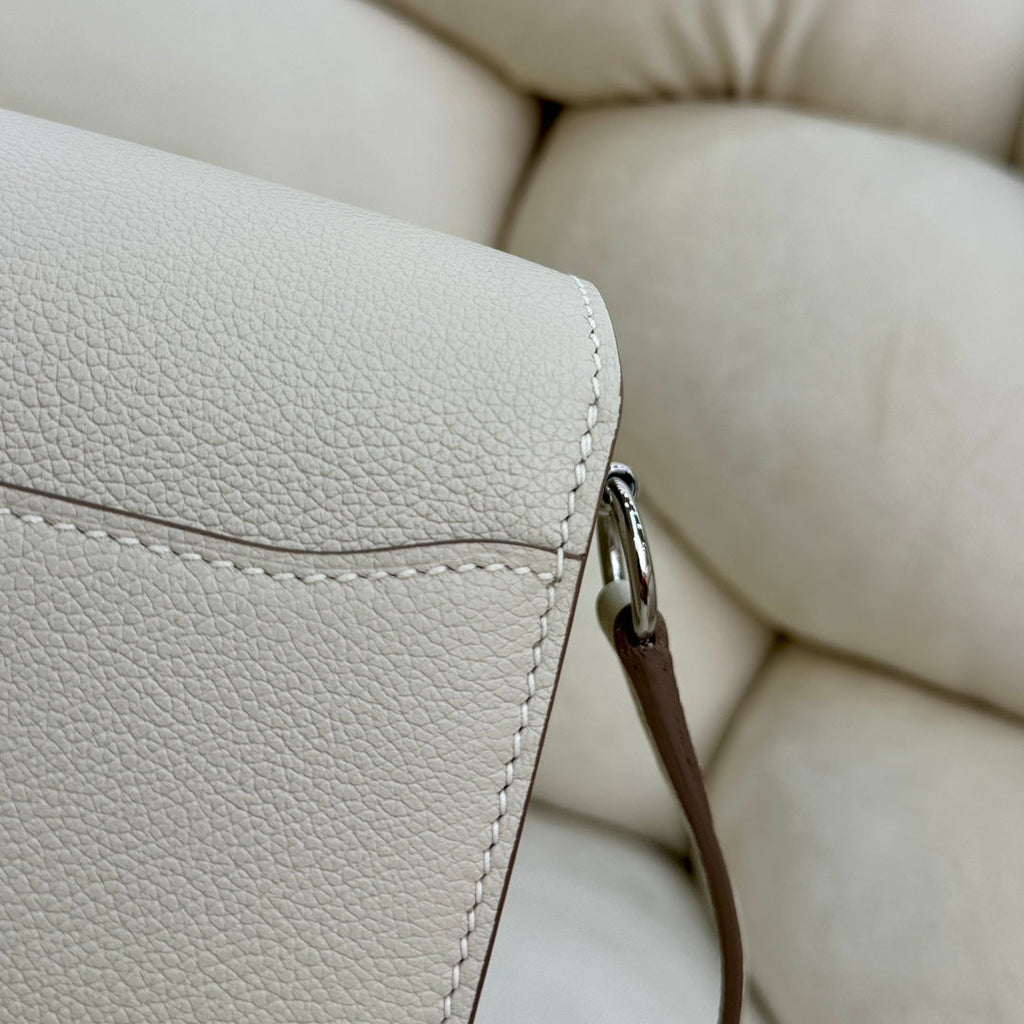 Hermès Mini Roulis Bag Beige Evercolor Silver Hardware H50307