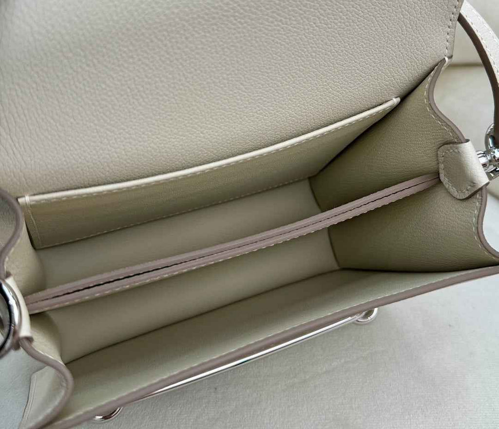 Hermès Mini Roulis Bag Beige Evercolor Silver Hardware H50307