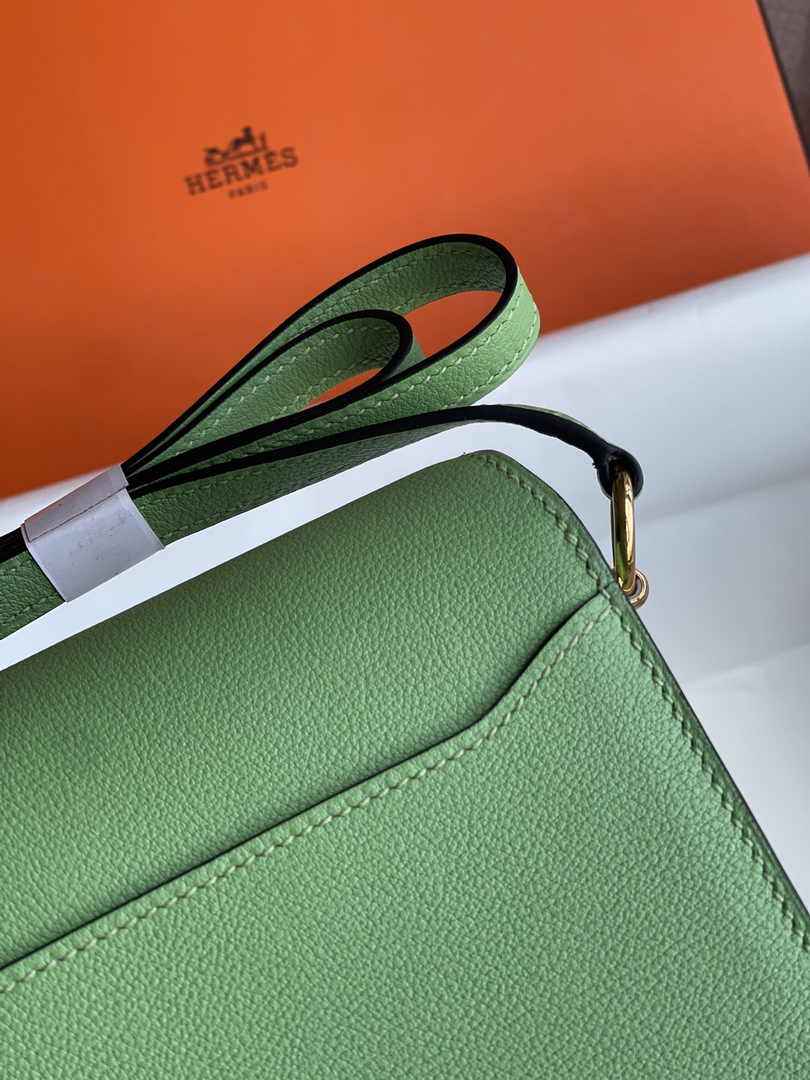 Hermès Mini Roulis Bag Light Green Evercolor Gold Hardware H50302
