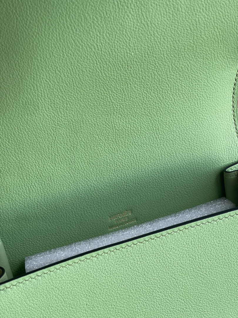 Hermès Mini Roulis Bag Light Green Evercolor Gold Hardware H50302