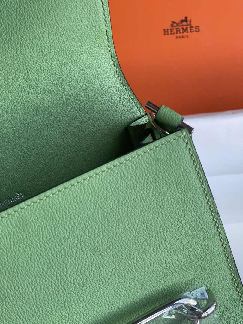 Hermès Mini Roulis Bag Light Green Evercolor Silver Hardware H50303