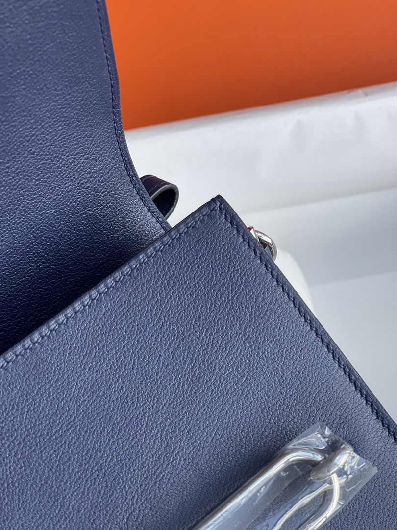 Hermès Mini Roulis Bag Navy Blue Evercolor Silver Hardware H50311
