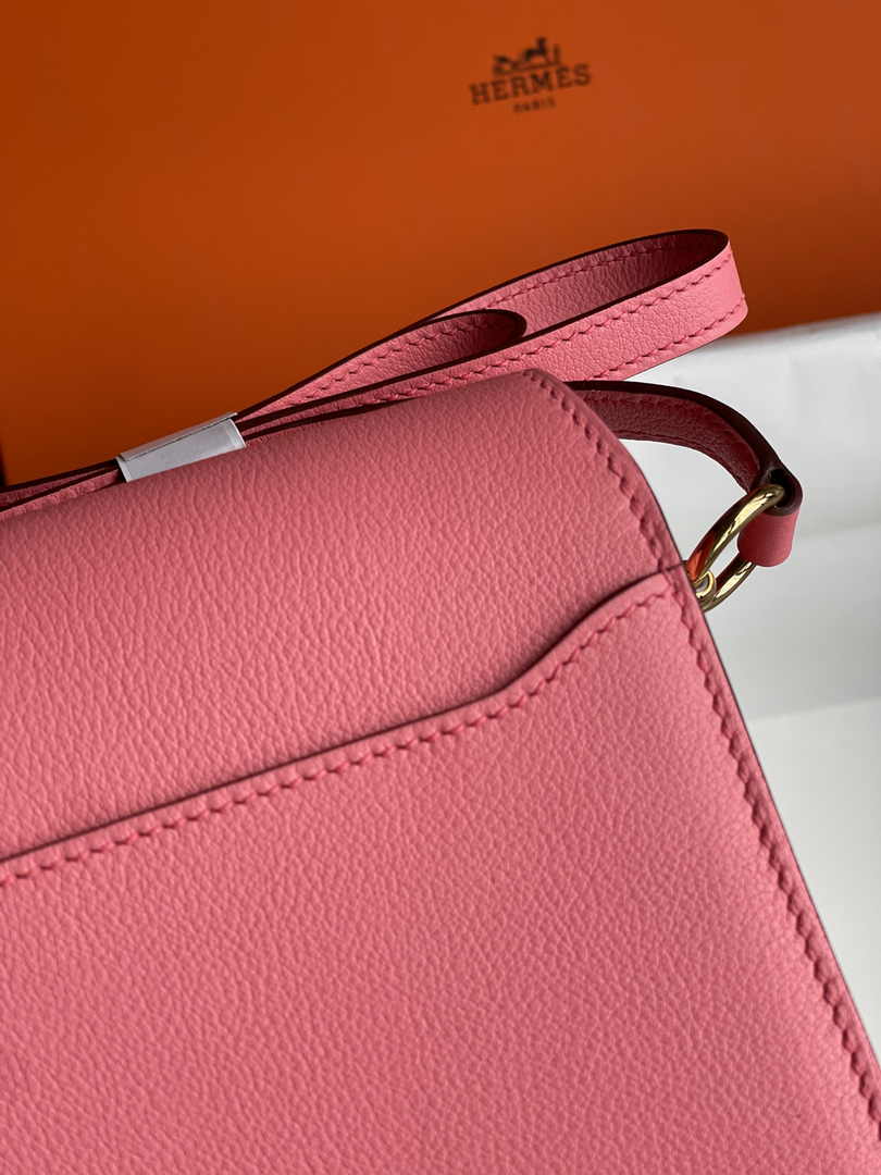 Hermès Mini Roulis Bag Pink Evercolor Gold Hardware H50304