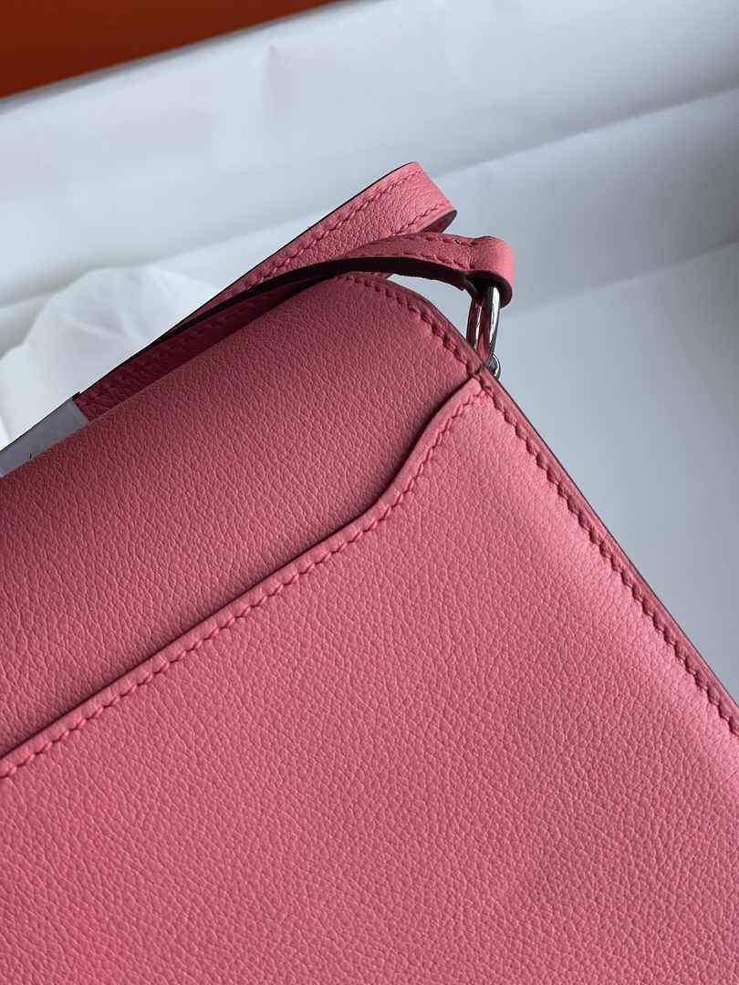 Hermès Mini Roulis Bag Pink Evercolor Silver Hardware H50305