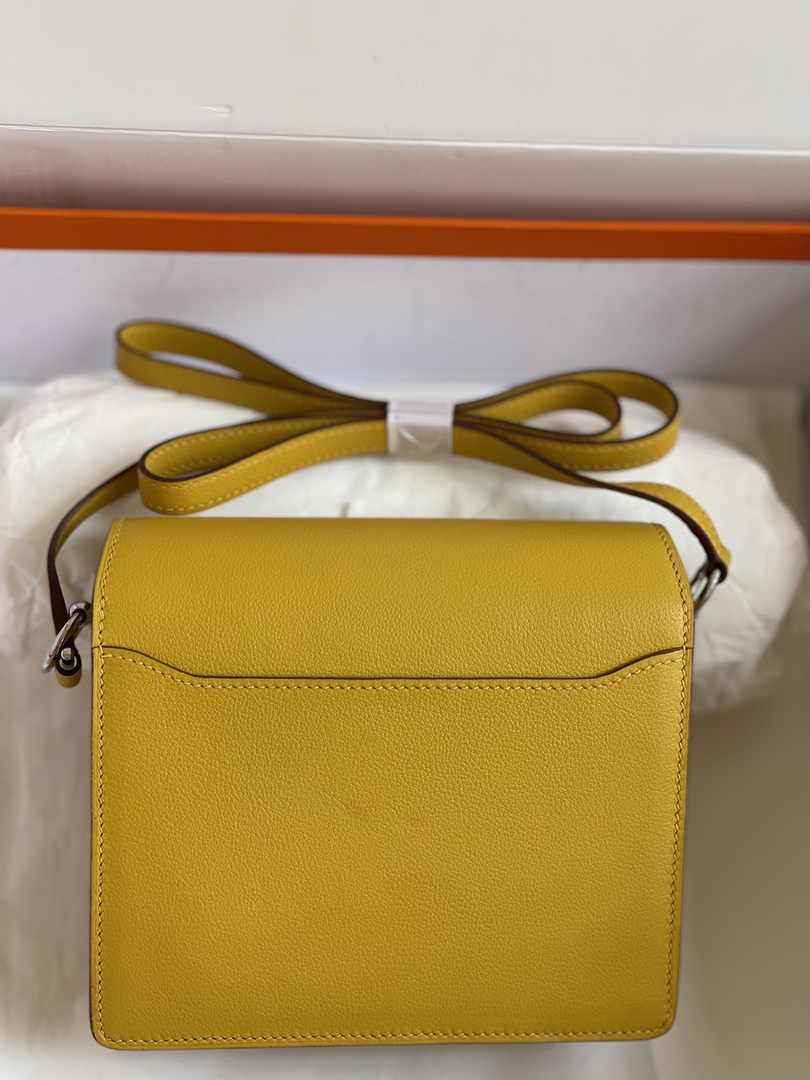 Hermès Mini Roulis Bag Yellow Evercolor Silver Hardware H50315