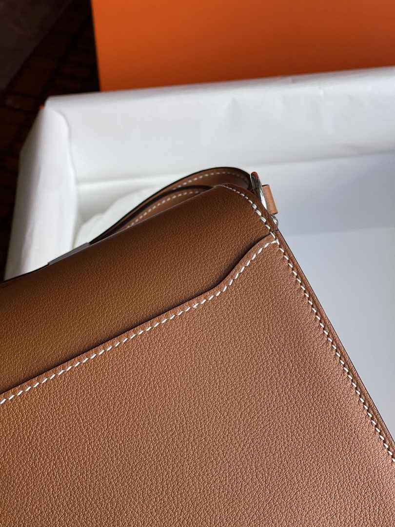 Hermès Mini Roulis Bag Brown Evercolor Silver Hardware H50320