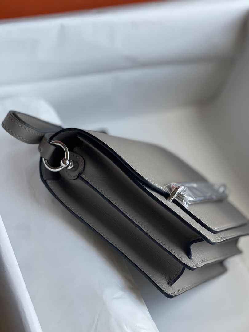 Hermès Mini Roulis Bag Gray Evercolor Silver Hardware H50334