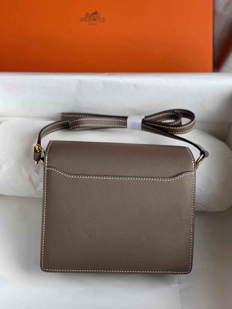 Hermès Mini Roulis Bag Light Brown Evercolor Gold Hardware H50335