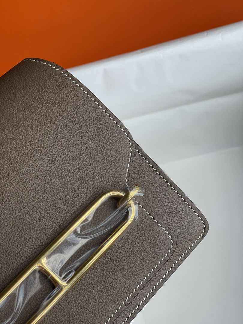 Hermès Mini Roulis Bag Light Brown Evercolor Gold Hardware H50335