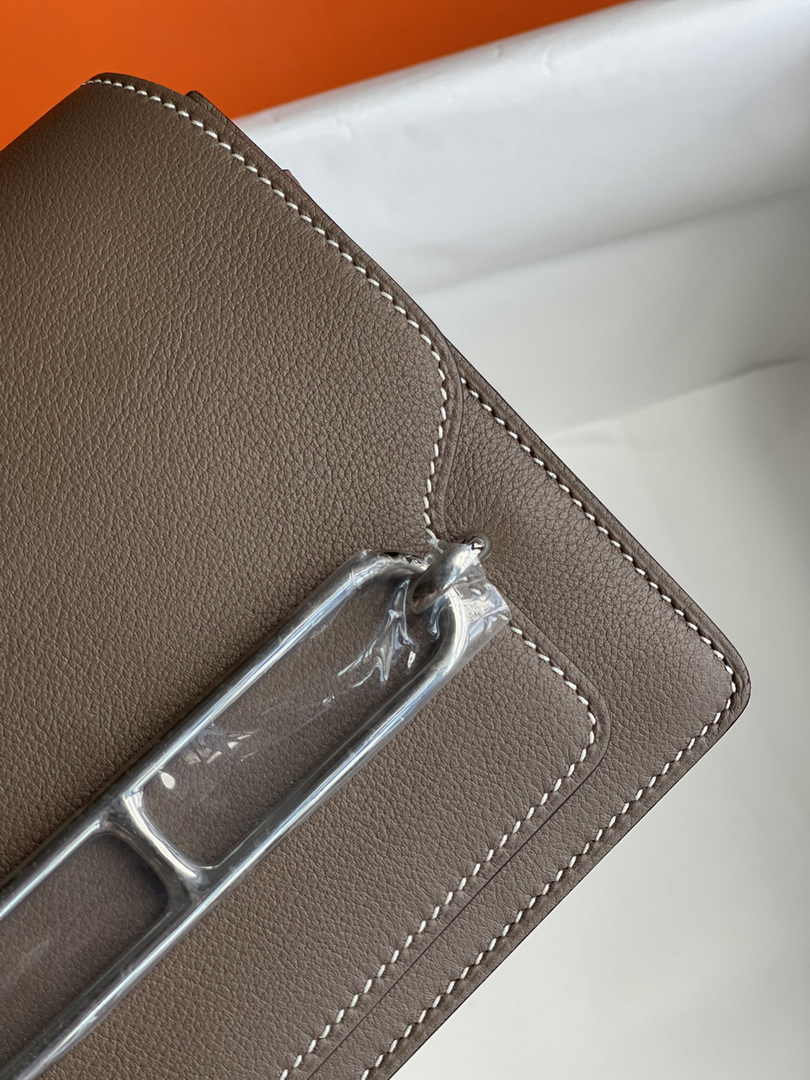 Hermès Mini Roulis Bag Light Brown Evercolor Silver Hardware H50336