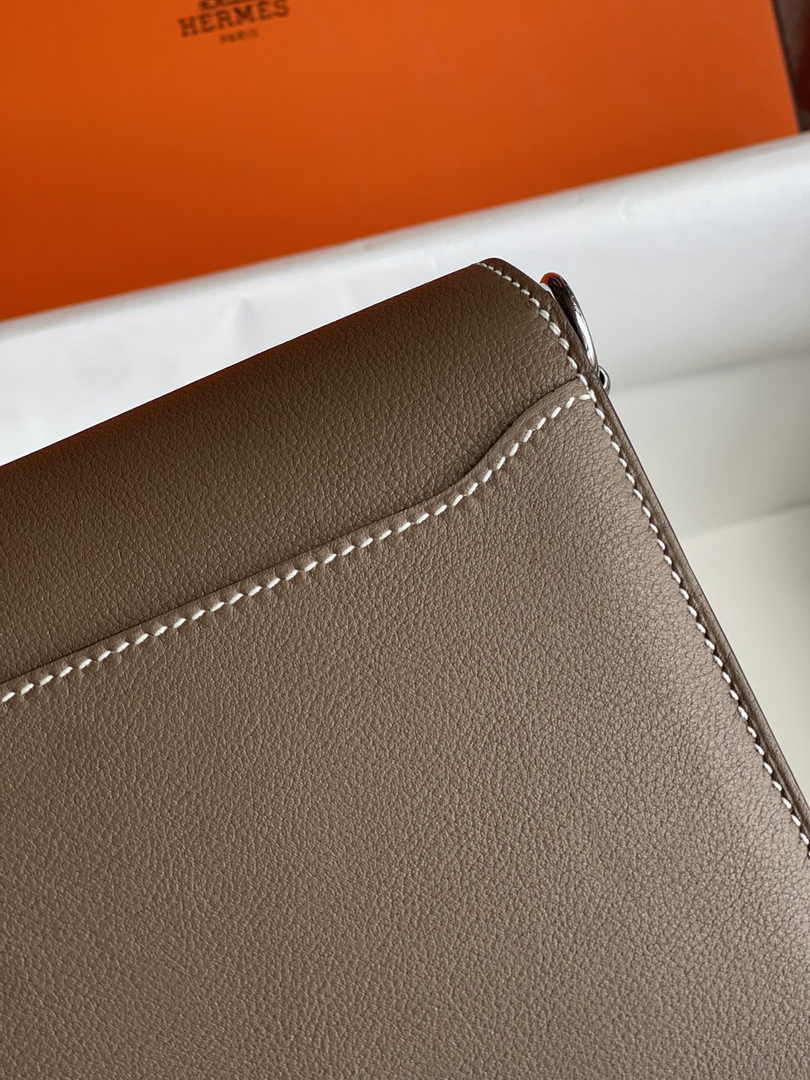 Hermès Mini Roulis Bag Light Brown Evercolor Silver Hardware H50336