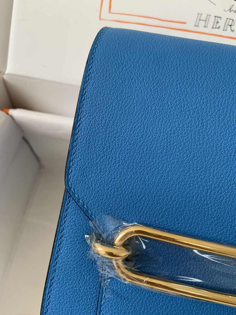 Hermès Mini Roulis Bag Light Blue Evercolor Gold Hardware H50321