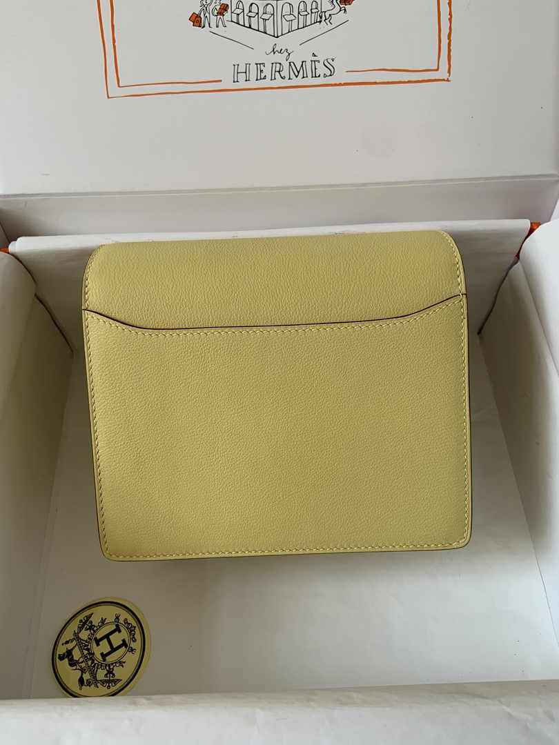 Hermès Mini Roulis Bag Light Yellow Evercolor Gold Hardware H50329