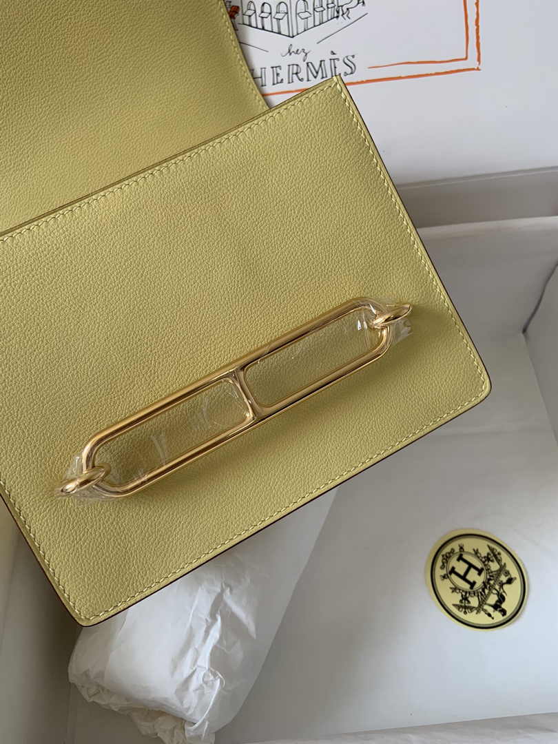 Hermès Mini Roulis Bag Light Yellow Evercolor Gold Hardware H50329