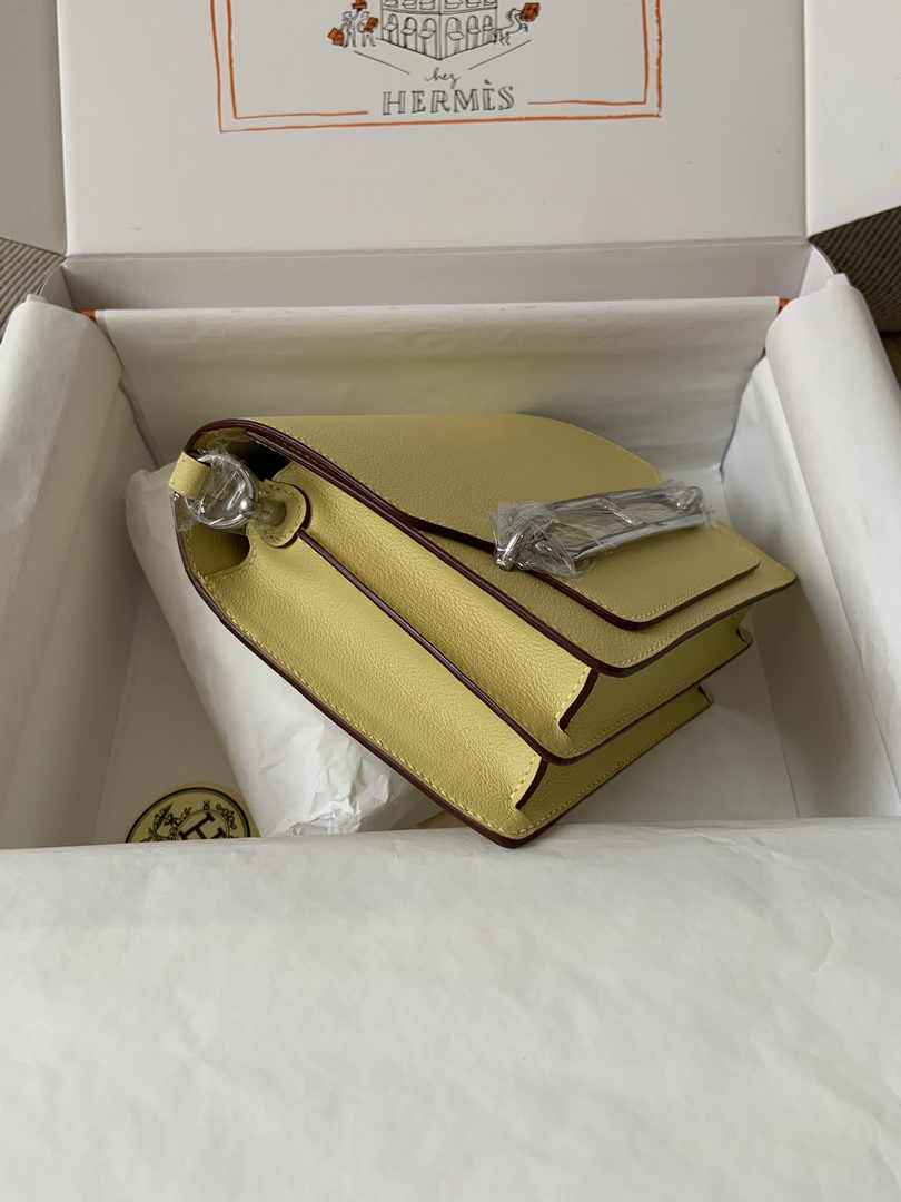 Hermès Mini Roulis Bag Light Yellow Evercolor Silver Hardware H50330