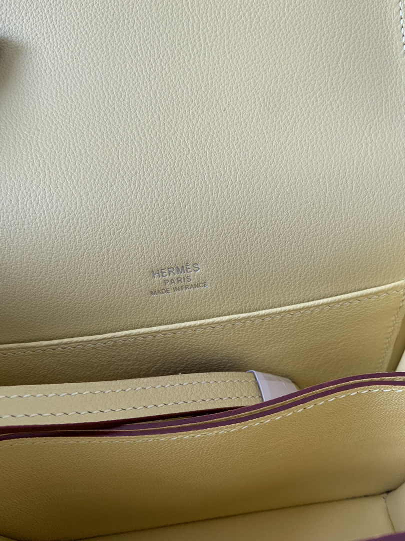 Hermès Mini Roulis Bag Light Yellow Evercolor Silver Hardware H50330