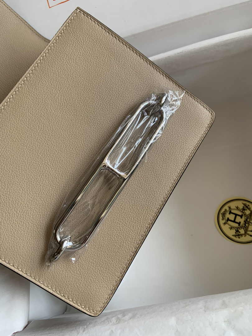 Hermès Mini Roulis Bag Apricot Evercolor Gold Hardware H50332
