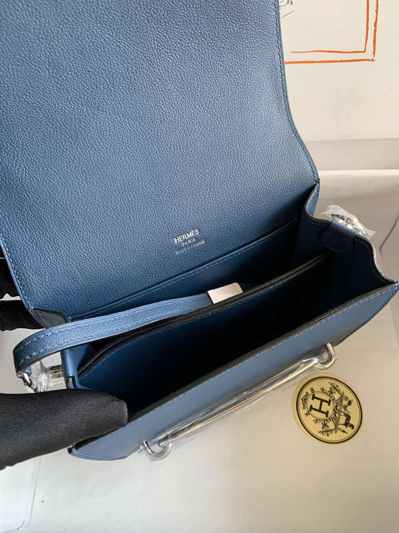 Hermès Mini Roulis Bag Blue Evercolor Silver Hardware H50313
