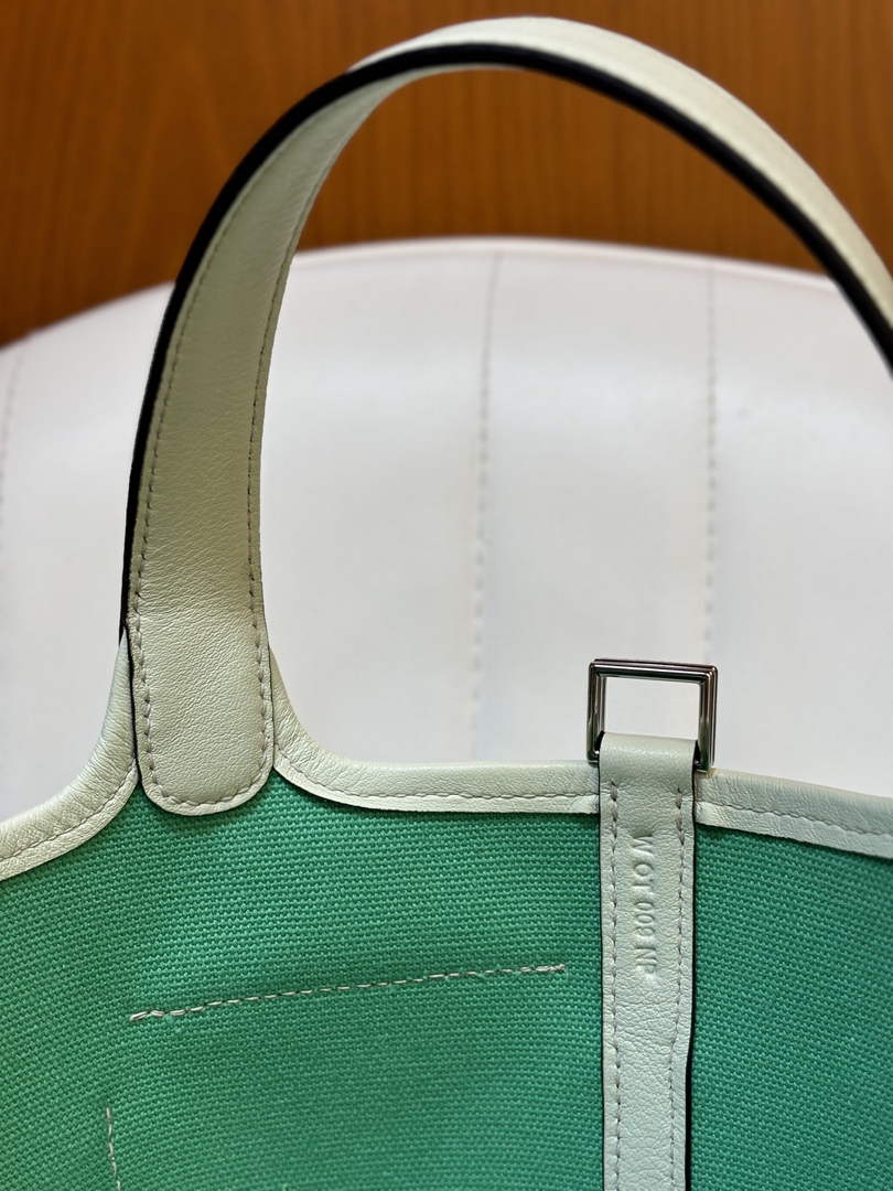 Hermès Picotin Lock 18 pocket bag H925600